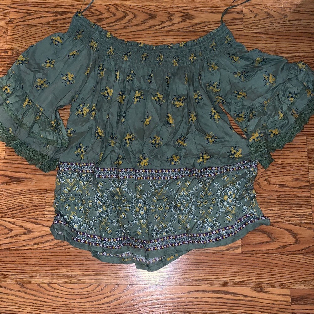 Francescas Off the Shoulder Shirt